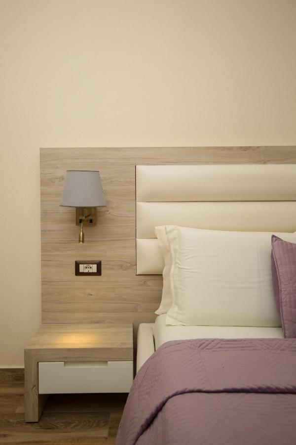 Hotel Rolex Vlorë Cameră foto